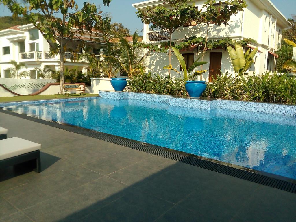 Pinto Rosario Square Resort Ucassaim Exterior photo