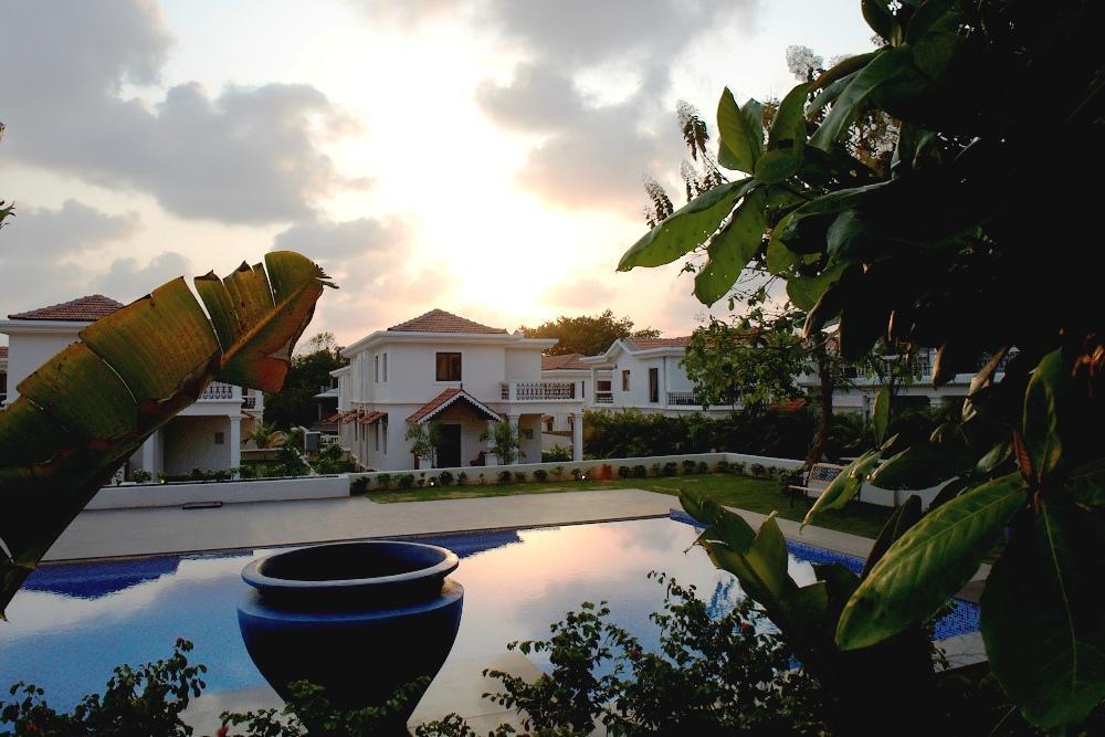 Pinto Rosario Square Resort Ucassaim Exterior photo