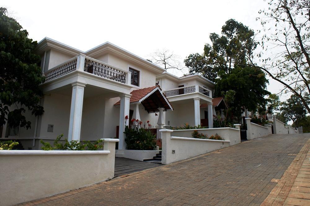 Pinto Rosario Square Resort Ucassaim Exterior photo
